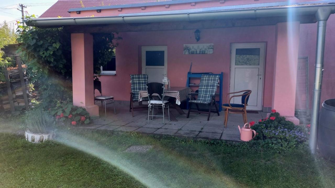 Appartamento Pavlov24 - Zahradni Domecky Esterno foto